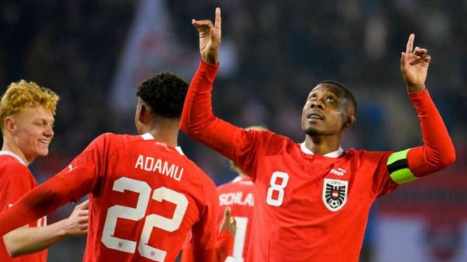 Bek Timnas Austria, David Alaba rayakan gol ke gawang Italia