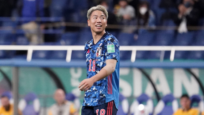 Striker Timnas Jepang, Takuma Asano