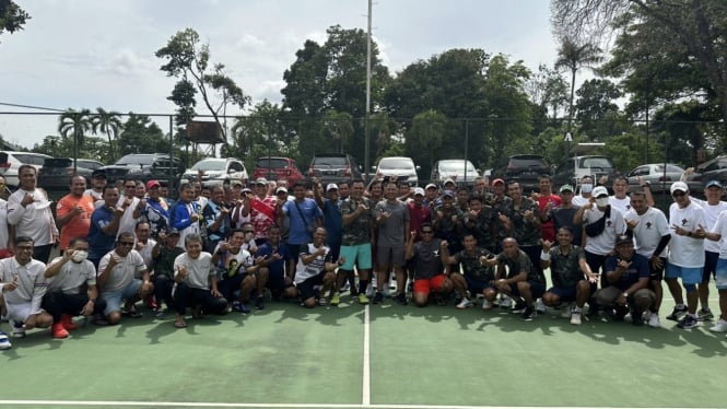 VIVA Militer: Parikesit 2000 gelar turnamen tenis di Mabes TNI