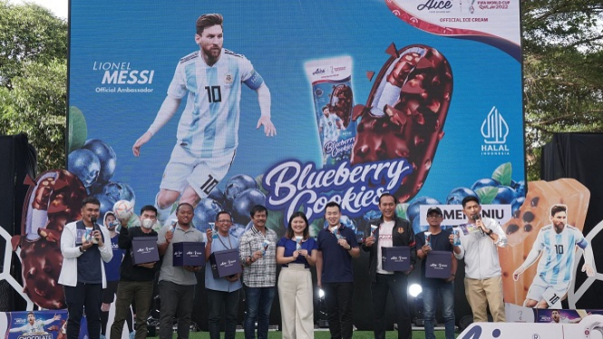 Dirtek PSSI, Indra Sjafri hadir di peluncuran es krim pilihan Messi