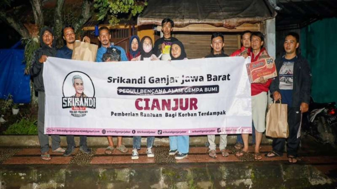 Srikandi Ganjar Jawa Barat mendirikan posko bantuan untuk korban gempa Cianjur
