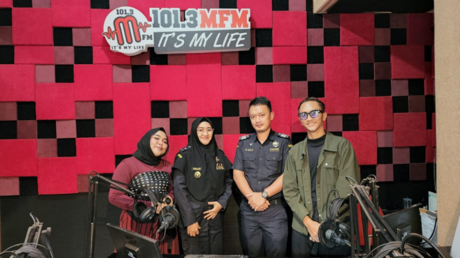 Bea Cukai sosialisasi ketentuan cukai di Radio MFM Malang