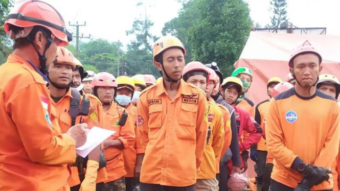 Tim SAR pencarian korban gempa Cianjur.