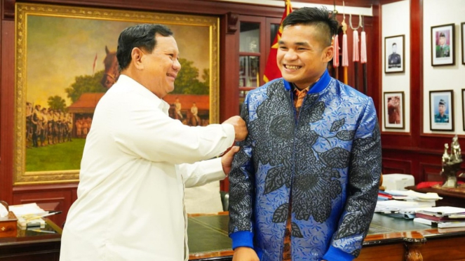 Ketum Gerindra Prabowo Subianto bertemu dengan Jeka Saragih.