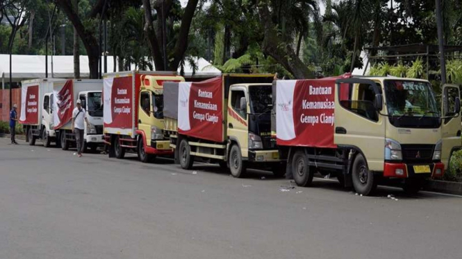 Relawan Jokowi Nusantara Bersatu kirim bantuan untuk korban gempa Cianjur