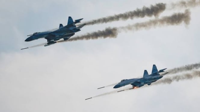 VIVA Militer: Serangan jet tempur Rusia di Ukraina
