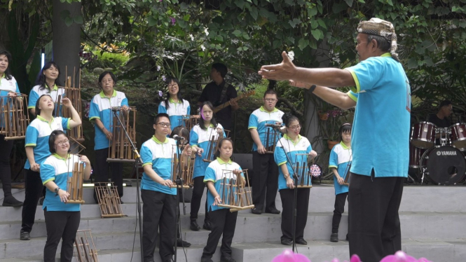 Pertunjukan Angklung