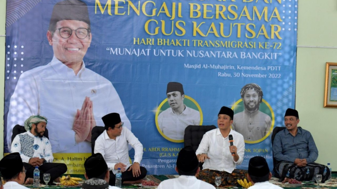 Istighosah & Mengaji Bersama Gus Kautsar di Masjid Al-Muhajirin, Kemendesa PDTT