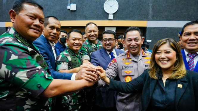 KSAL Laksamana Yudo Margono jalani fit and proper test calon panglima TNI.