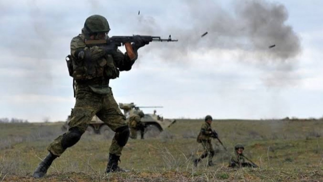 VIVA Militer: kontak tembak Milisi Rakyat Donetsk dengan militer Ukraina