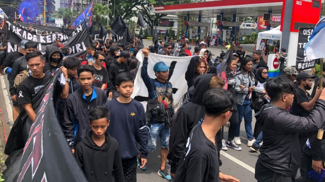 Demo Aremania di Jalan Ciliwung, Kota Malang