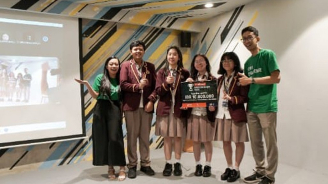 BINUS School Serpong Sukses di KIWI Challenge 2022