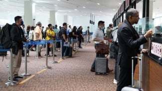  Uang Rp500 Ribu untuk Biaya Visa Saya