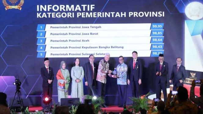  Jawa Tengah diberi penghargaan provinsi paling informatif 