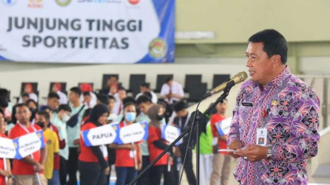 Ketua Umum Pengurus Besar Taekwondo Indonesia, Letjen TNI H.M. Thamrin Marzuki