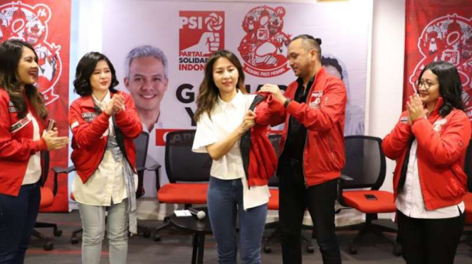 Mantan jurnalis dan presenter berita TV, Cheryl Tanzil, gabung ke PSI.