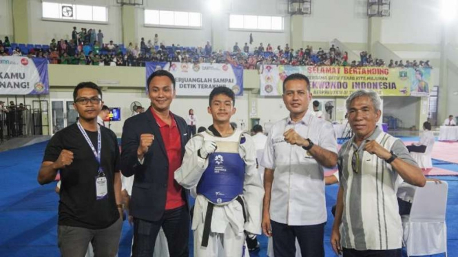  Wakil Gubernur Sumut Musa Rajekshah menyaksikan pertandingan Kejurnas Taekwondo