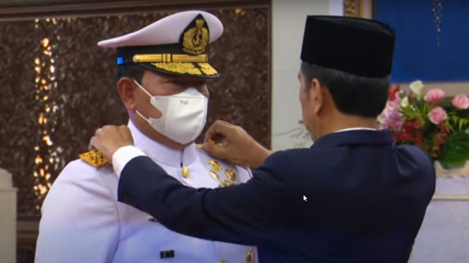 Presiden Jokowi lantik Laksamana Yudo Margono jadi Panglima TNI.