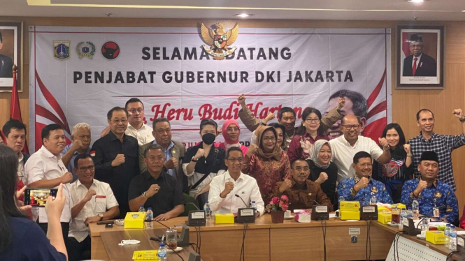 Pj Gubernur DKI Jakarta Heru Budi Hartono kunjungi Fraksi PDIP DPRD DKI.