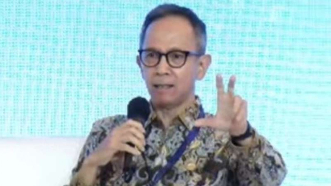 Ketua DK OJK, Mahendra Siregar.
