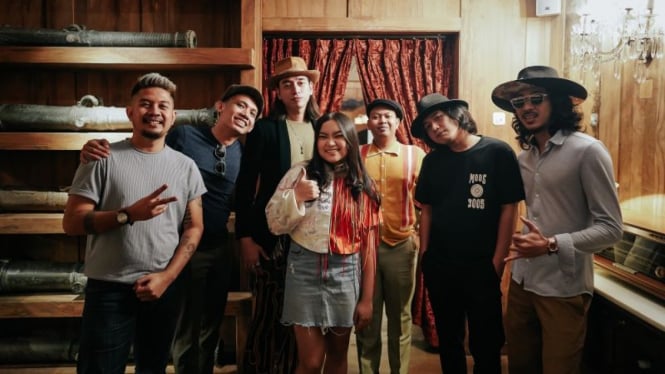 Penyanyi Keysa Aisyah dan grup band Sisitipsi