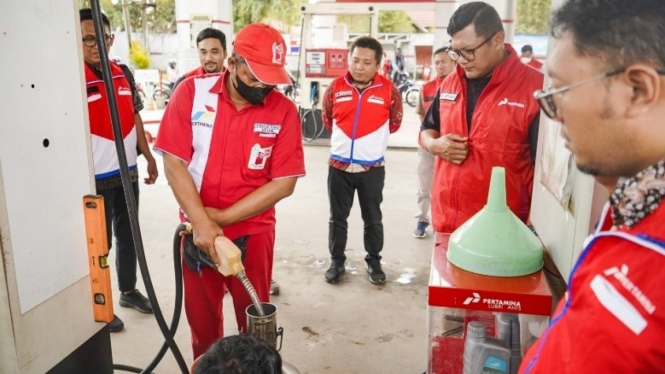 Sambut Natal Dan Tahun Baru 2023, Pertamina Pastikan Stok BBM Dan LPG ...