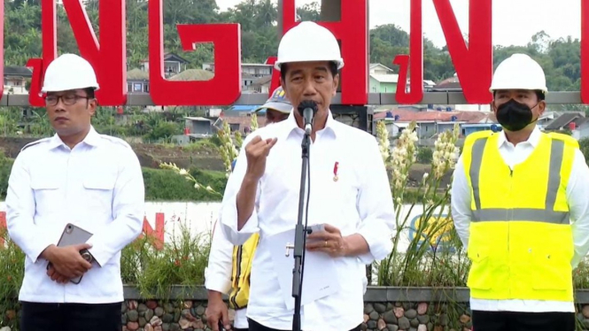 Presiden Jokowi resmikan bendungan Ciawi