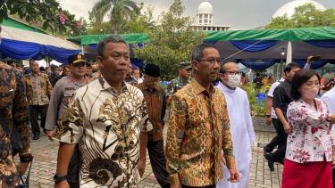 Pj Gubernur DKI Datangi Sejumlah Gereja Di Jakarta, Sapa Umat Kristiani ...