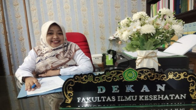 Dekan Fikes UMPR, apt Nurul Chusna S.Farm, MSc