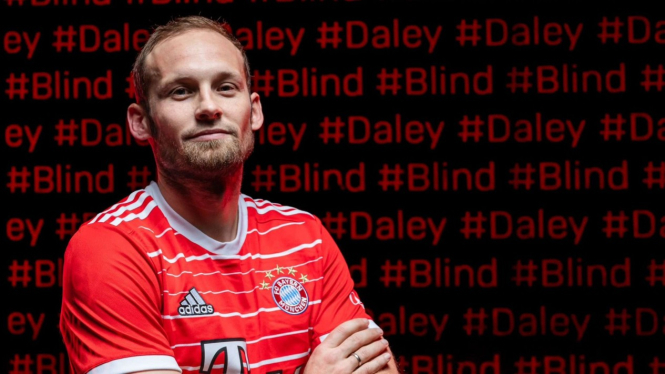 Daley Blind Resmi Berseragam Bayern Munich