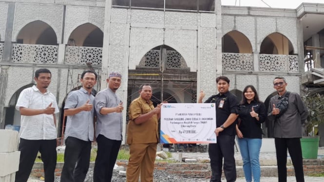 Masjid Al Furqon SMAN 1 Cikarang Utara Bekasi Terima Bantuan CSR AP II