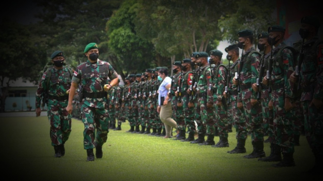 VIVA Militer: Brigjen TNI Mar Feryanto P Marpaung