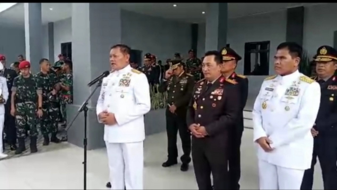 VIVA Militer: Panglima TNI Yudo Margono dan Kapolri di Koarmada III
