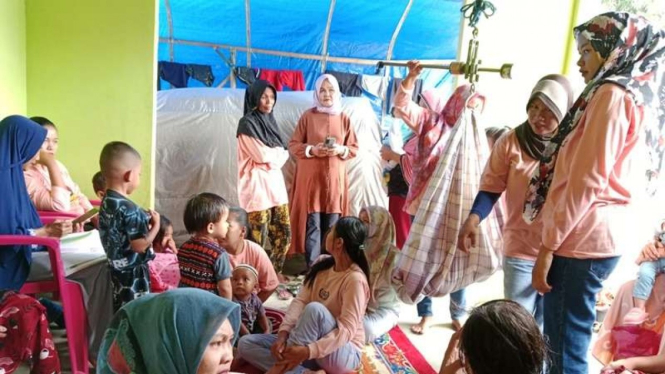 Relawan Mak Ganjar Sulsel gelar penyuluhan untuk ibu hamil dan imunisasi
