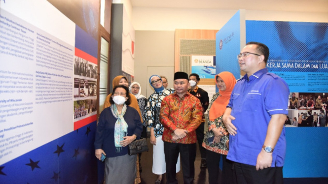 Prof Arif Satria Resmikan Museum dan Galeri IPB Future