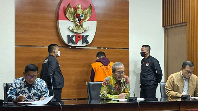 KPK gelar konferensi pers kasus dugaan korupsi GM Aneka Tambang.