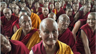 Ingin Fisik dan Mental Lebih Sehat, Coba Meditasi ala Biksu
