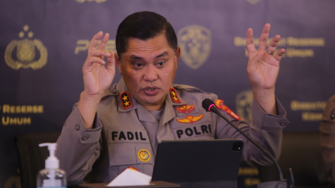 Kapolda Metro Jaya Irjen Pol Fadil Imran, Konpres Pembunuhan di Bekasi