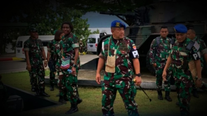 VIVA Militer : Letjen TNI Chandra W Sukotjo