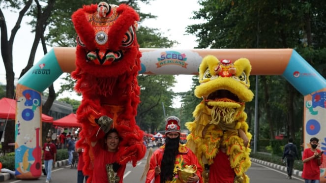 Serunya barongsai di SCBD menyambut Tahun Baru Imlek