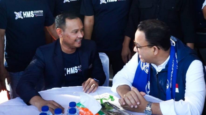 Anies Baswedan saat acara Bazar UMKM sekaligus meresmikan lembaga HMS Center.