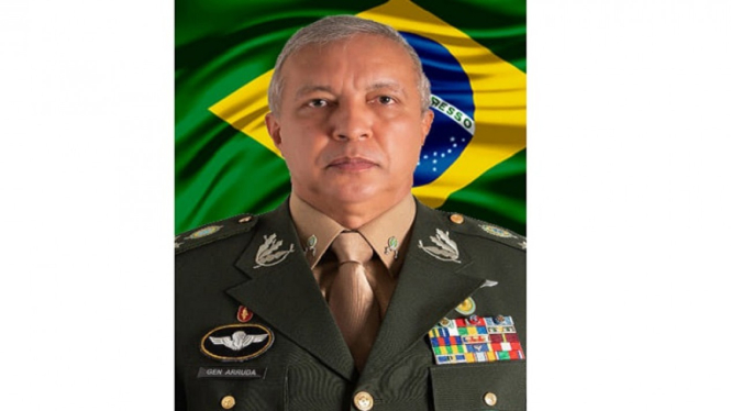 Panglima Tentara Brasil Jenderal Julio Cesar de Arruda dicopot dari jabatannya