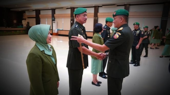 VIVA Militer: Sertijab pejabat Kodam IX/Udayana.