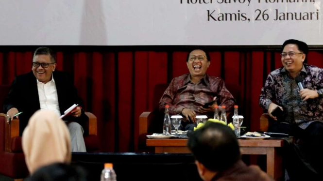 Burhanuddin hingga Hasto di Seminar Nasional Pelembagaan Partai Politik