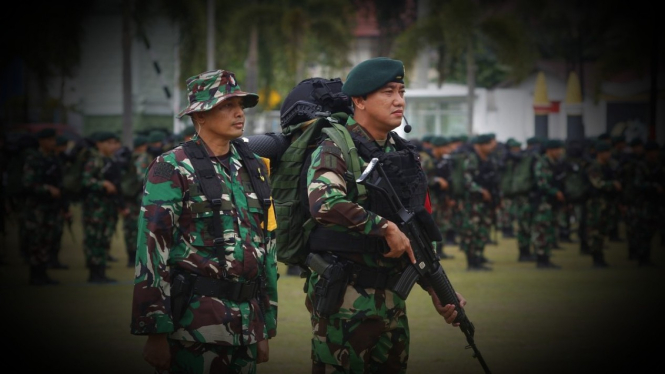 VIVA Militer: Pasukan Satgas Yonif Raider 631/Antang.