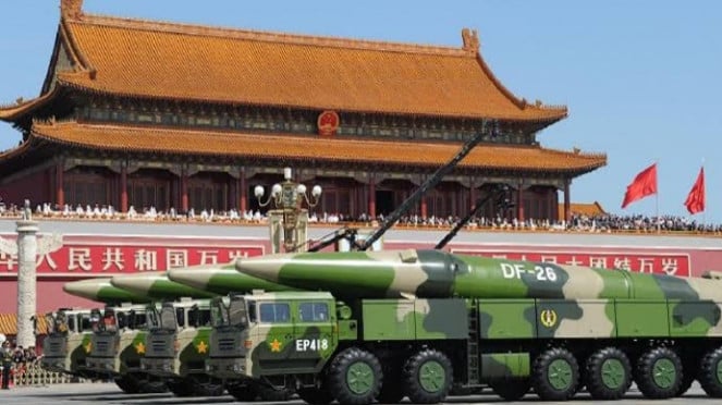 Viva militar: misil balístico nuclear dongfeng df -26 militar chino