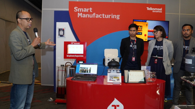 Telkomsel Smart Manufacturing.