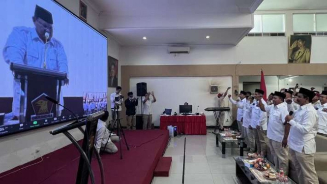 Tasyakuran HUT ke-15 Partai Gerindra di Kantor DPD Partai Gerindra Jawa Tengah, Semarang, Senin, 6 Februari 2023.