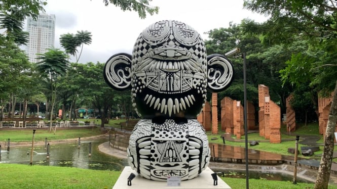 Karya seni di Art Jakarta Gardens 2023.