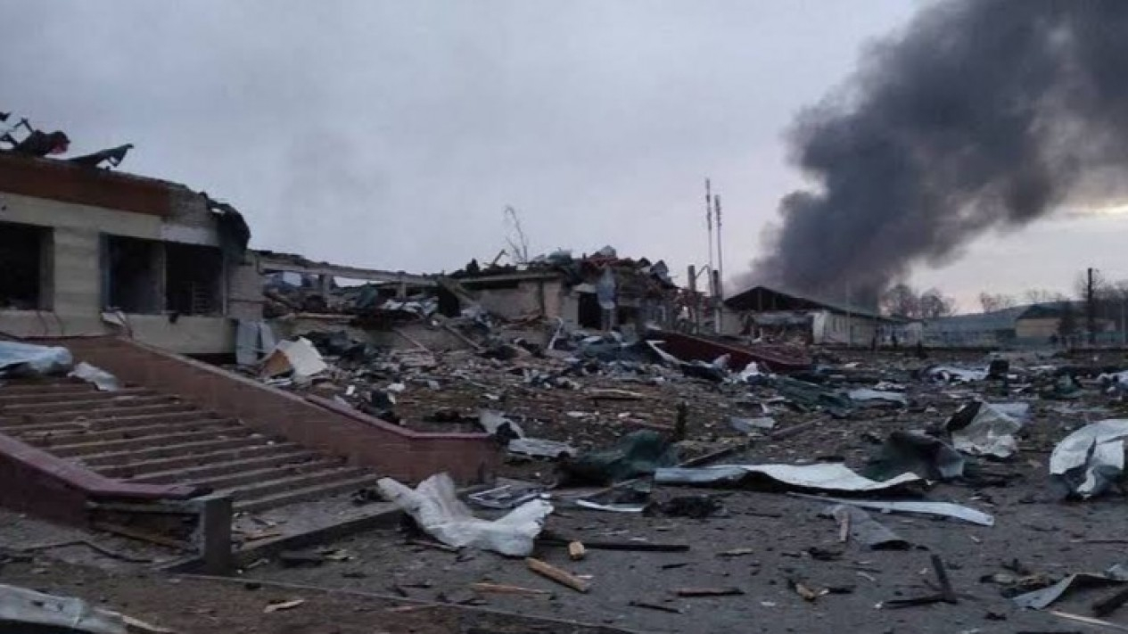 Foto Serangan Rudal Rusia Bantai Ratusan Tentara Bayaran, Sinyal Perang ...